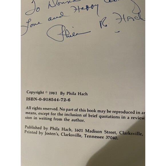 Phila Hach’s United Nations Cookbook 1982 Signed First Edition Hardcover - Picture 8 of 8